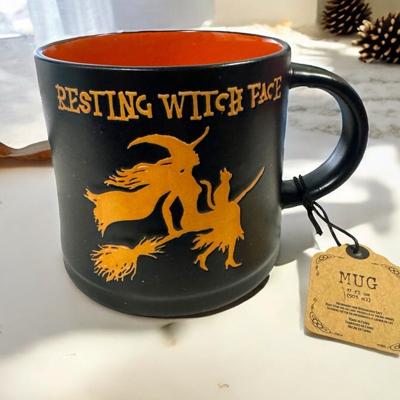 Halloween Mug Resting Witch Face Coffee Tea Broom Black Cat Festive 17oz NWT - Picture 3 of 8